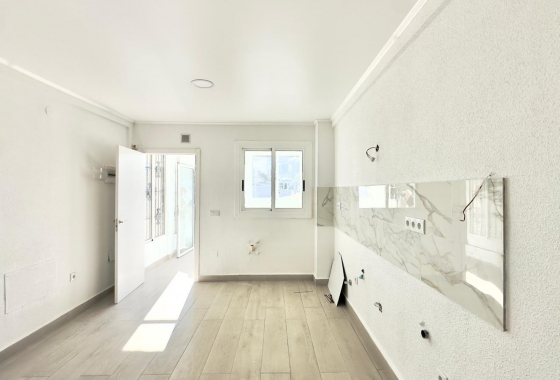 Resale - Townhouse - Torrevieja - La Mata