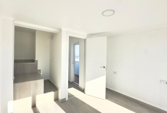 Resale - Townhouse - Torrevieja - La Mata