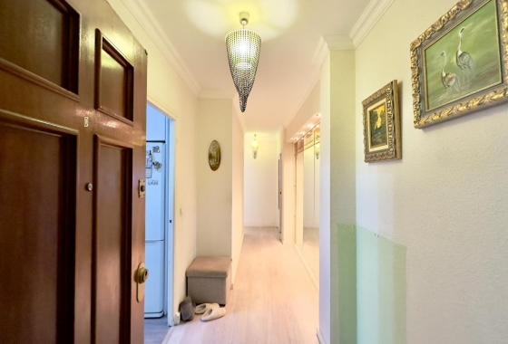 Resale - Apartment / flat - Torrevieja - Centro