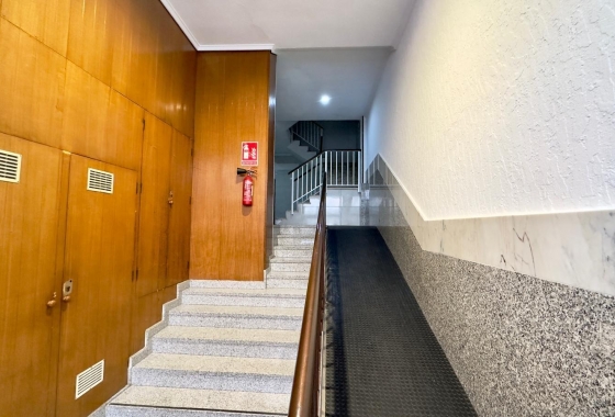 Resale - Apartment / flat - Torrevieja - Centro