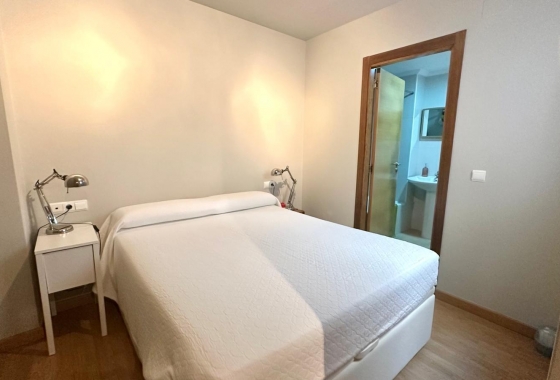 Resale - Apartment / flat - Torrevieja - La Mata