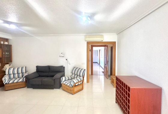 Resale - Apartment / flat - Orihuela Costa - Campoamor