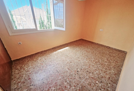 Resale - Villa - Torrevieja - Los Balcones - Los Altos del Edén