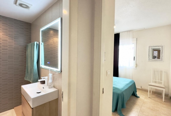 Resale - Bungalow - Torrevieja - Torreblanca
