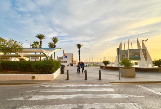 Wiederverkauf - Wohnung - Torrevieja