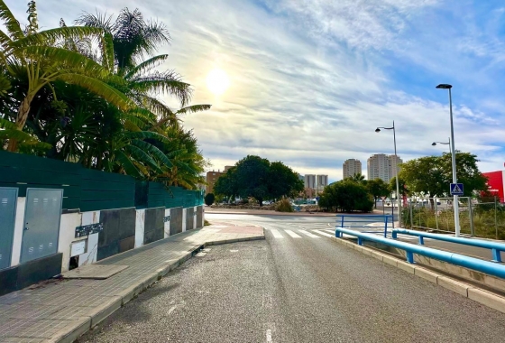 Återförsäljning - Lägenhet / lägenhet - Finestrat