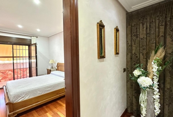 Resale - Townhouse - Torrevieja - La Siesta