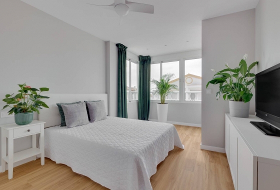 Resale - Townhouse - Orihuela - Urbanización Perla Del Mar