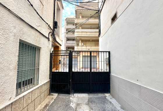 Resale - Townhouse - Torrevieja - Playa del Cura