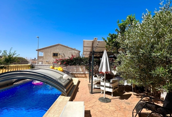 Resale - Villa - Orihuela Costa - La Regia