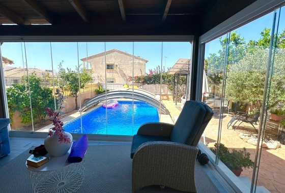 Resale - Villa - Orihuela Costa - La Regia