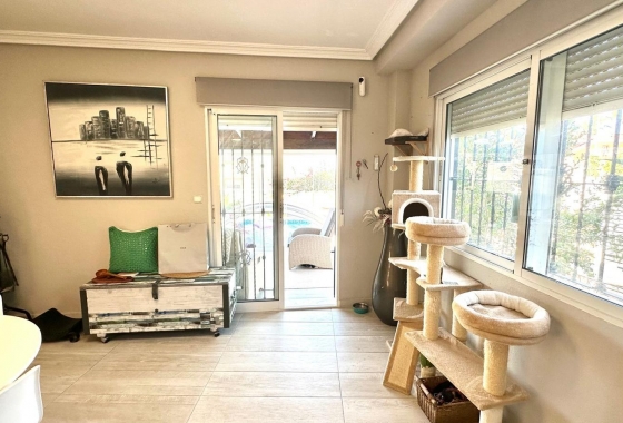 Resale - Villa - Orihuela Costa - La Regia