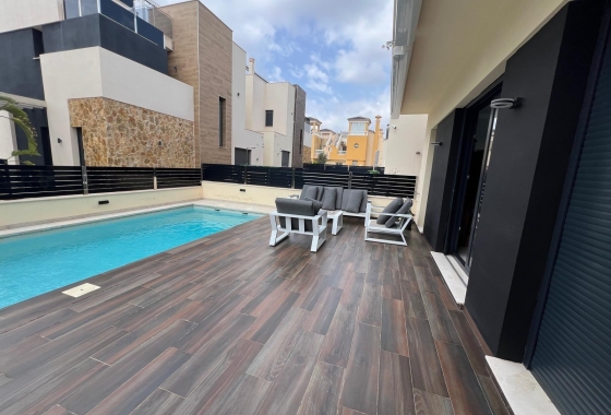 Resale - Villa - Orihuela Costa - Lomas De Cabo Roig