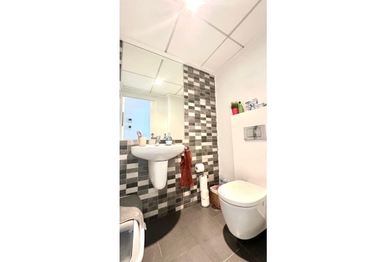 Resale - Townhouse - Torrevieja - aguas nuevas