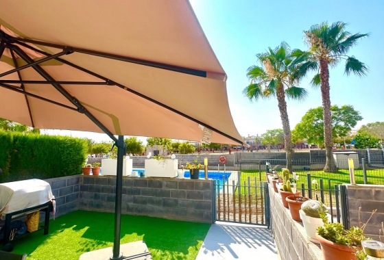 Resale - Townhouse - Torrevieja - aguas nuevas