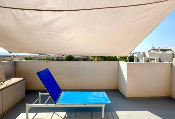 Resale - Townhouse - Torrevieja - aguas nuevas