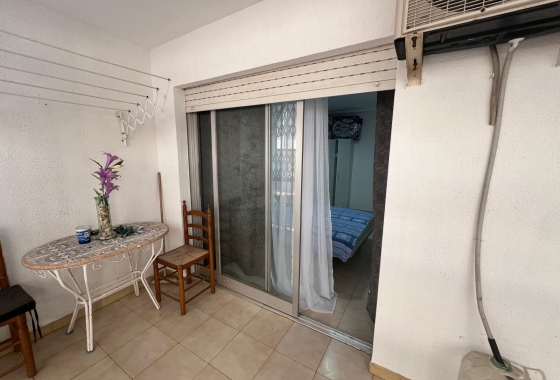 Resale - Apartment / flat - Torrevieja - Playa del Cura