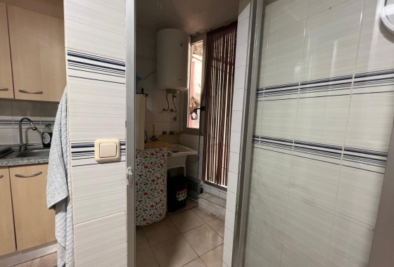 Resale - Apartment / flat - Torrevieja - Playa del Cura