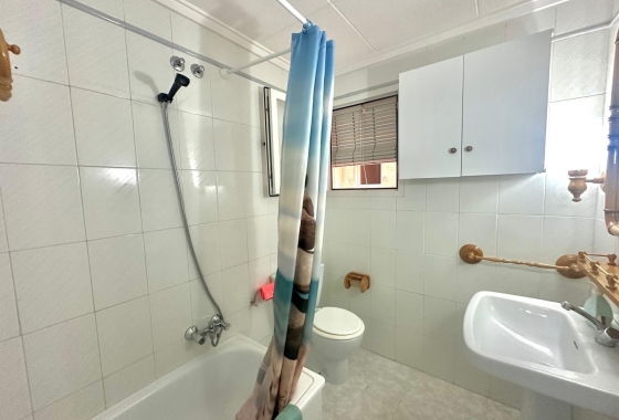 Resale - Apartment / flat - Torrevieja - Centro