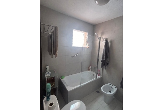 Resale - Townhouse - Torrevieja - Centro