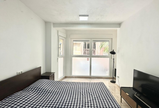 Перепродажа - Квартира - Torrevieja