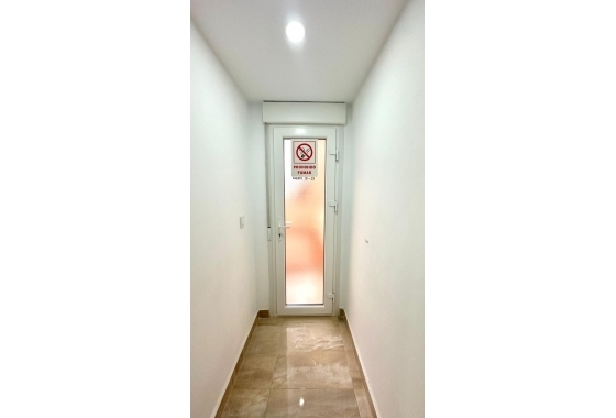 Перепродажа - Квартира - Torrevieja