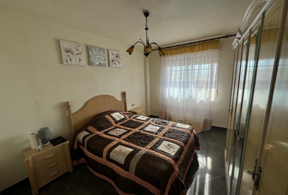 Resale - Apartment / flat - Torrevieja - Playa del Cura