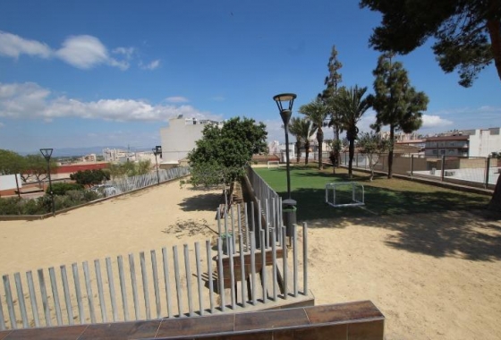 Resale - Townhouse - Guardamar del Segura - Centro