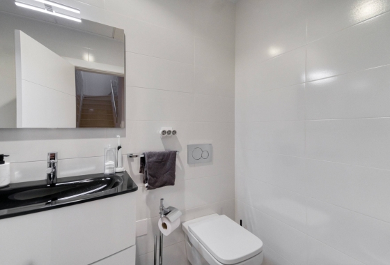 Resale - Villa - Torrevieja - Aguas Nuevas 2