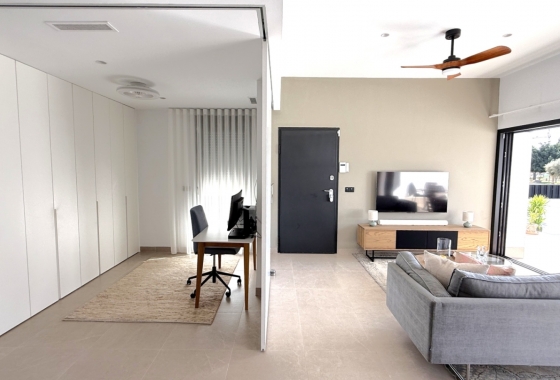 Resale - Bungalow - Pilar de la Horadada - Costa Blanca