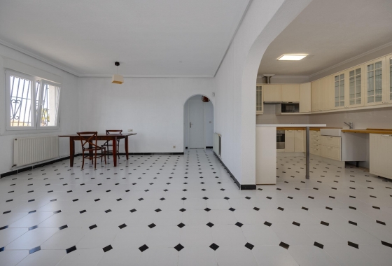 Resale - Townhouse - Torrevieja - La Siesta - El Salado - Torreta