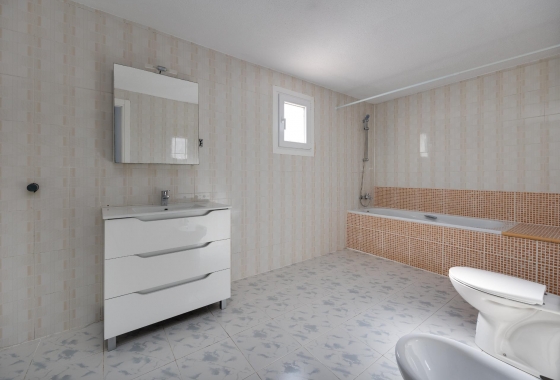 Resale - Townhouse - Torrevieja - La Siesta - El Salado - Torreta