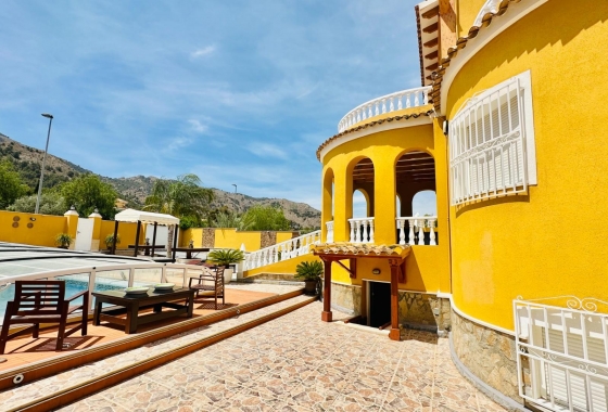 Resale - Villa - Orihuela - Urb. Montepinar