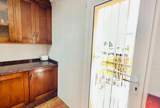 Resale - Villa - Orihuela - Urb. Montepinar