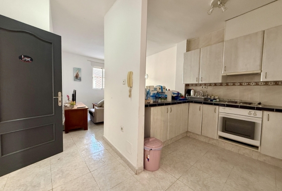 Resale - Apartment / flat - San Miguel de Salinas - Inland