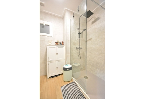 Resale - Apartment / flat - Guardamar del Segura - Costa Blanca