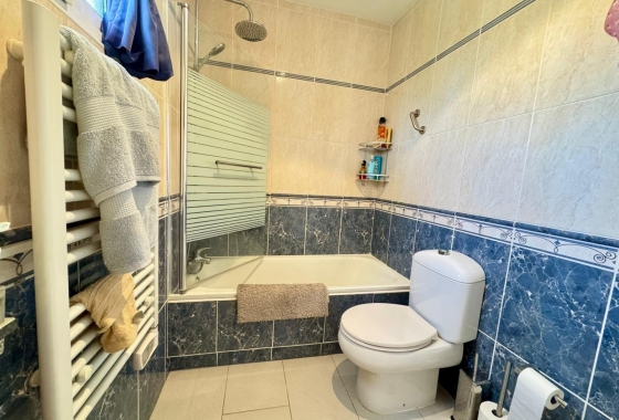 Resale - Villa - Torrevieja - Costa Blanca