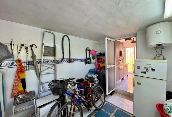 Resale - Villa - Torrevieja - Costa Blanca