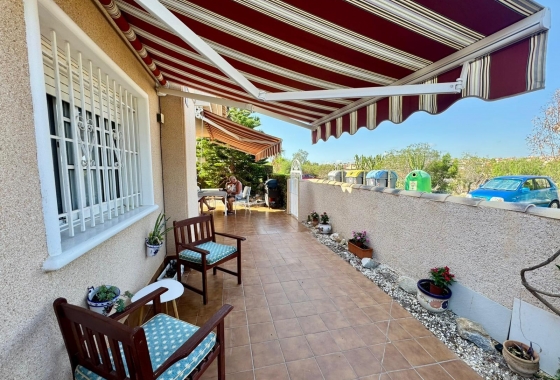 Resale - Villa - Torrevieja - Costa Blanca