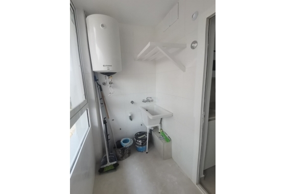 Resale - Apartment / flat - Torrevieja - Costa Blanca