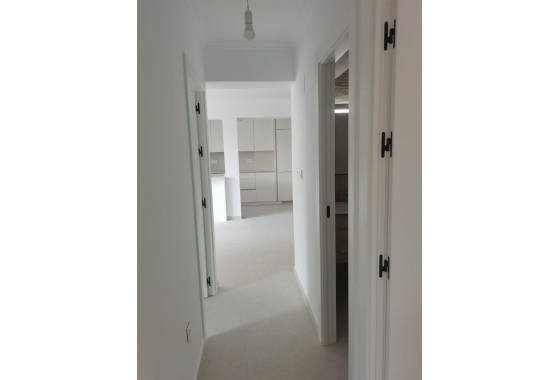 Resale - Apartment / flat - Torrevieja - Costa Blanca