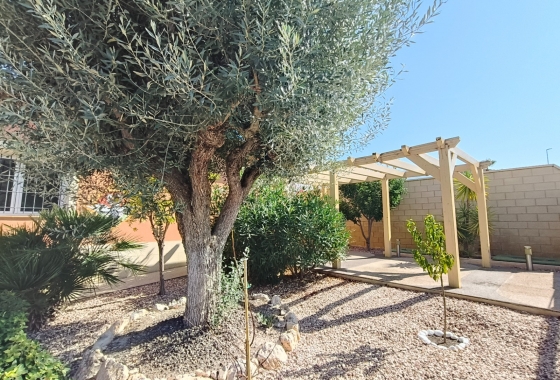 Resale - Villa - La Romana - Inland