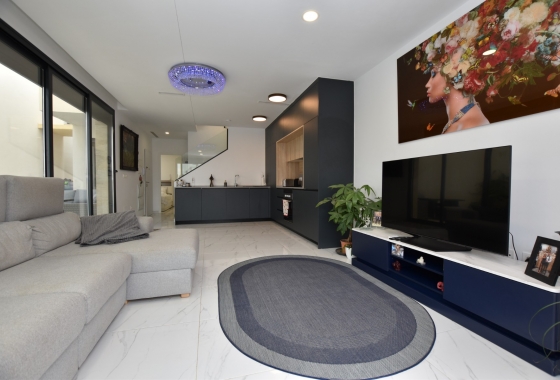 Wiederverkauf - Villa - Los Montesinos - Costa Blanca