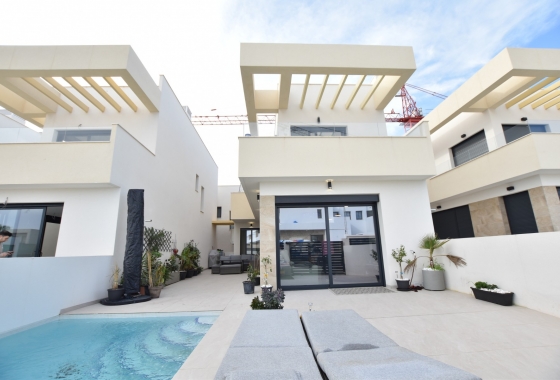 Wiederverkauf - Villa - Los Montesinos - Costa Blanca