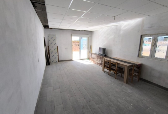 Resale - Villa - Pinoso - Inland