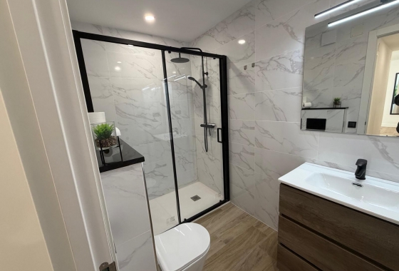 Resale - Apartment / flat - Torrevieja - Costa Blanca