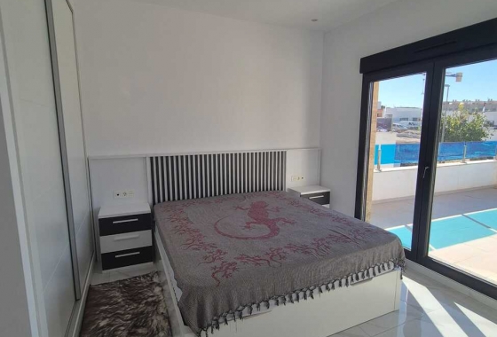 Resale - Villa - Bigastro - Inland