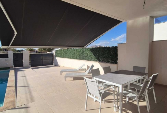 Resale - Villa - Bigastro - Inland