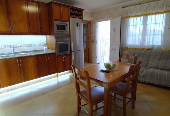 Resale - Villa - Orihuela - LOS DESEMPARADOS