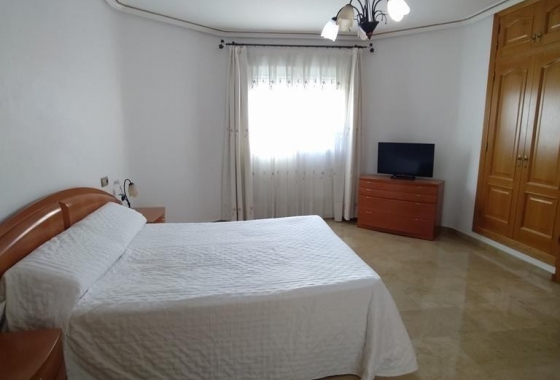 Resale - Villa - Orihuela - LOS DESEMPARADOS